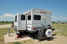 CamperSlideOutJacks-IMG_0510.jpg